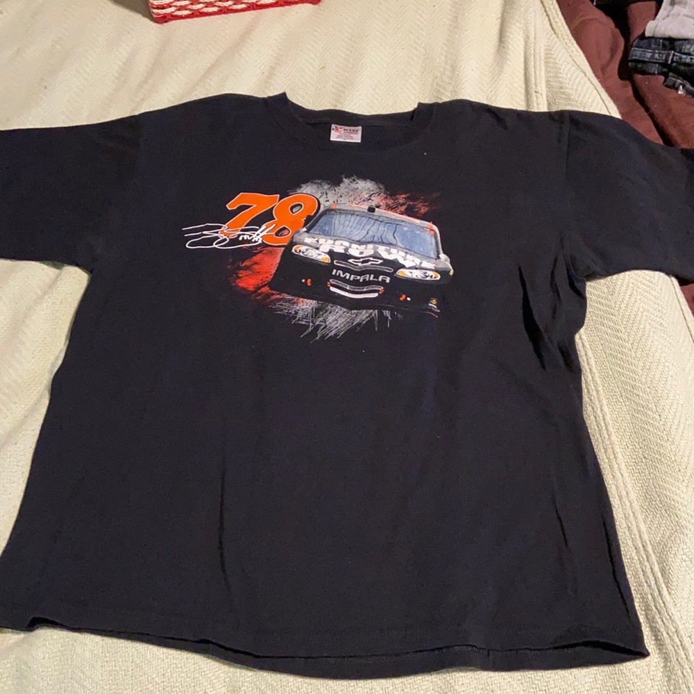 Men’s Pullover Crewneck Tee by Chase Authentic’s.